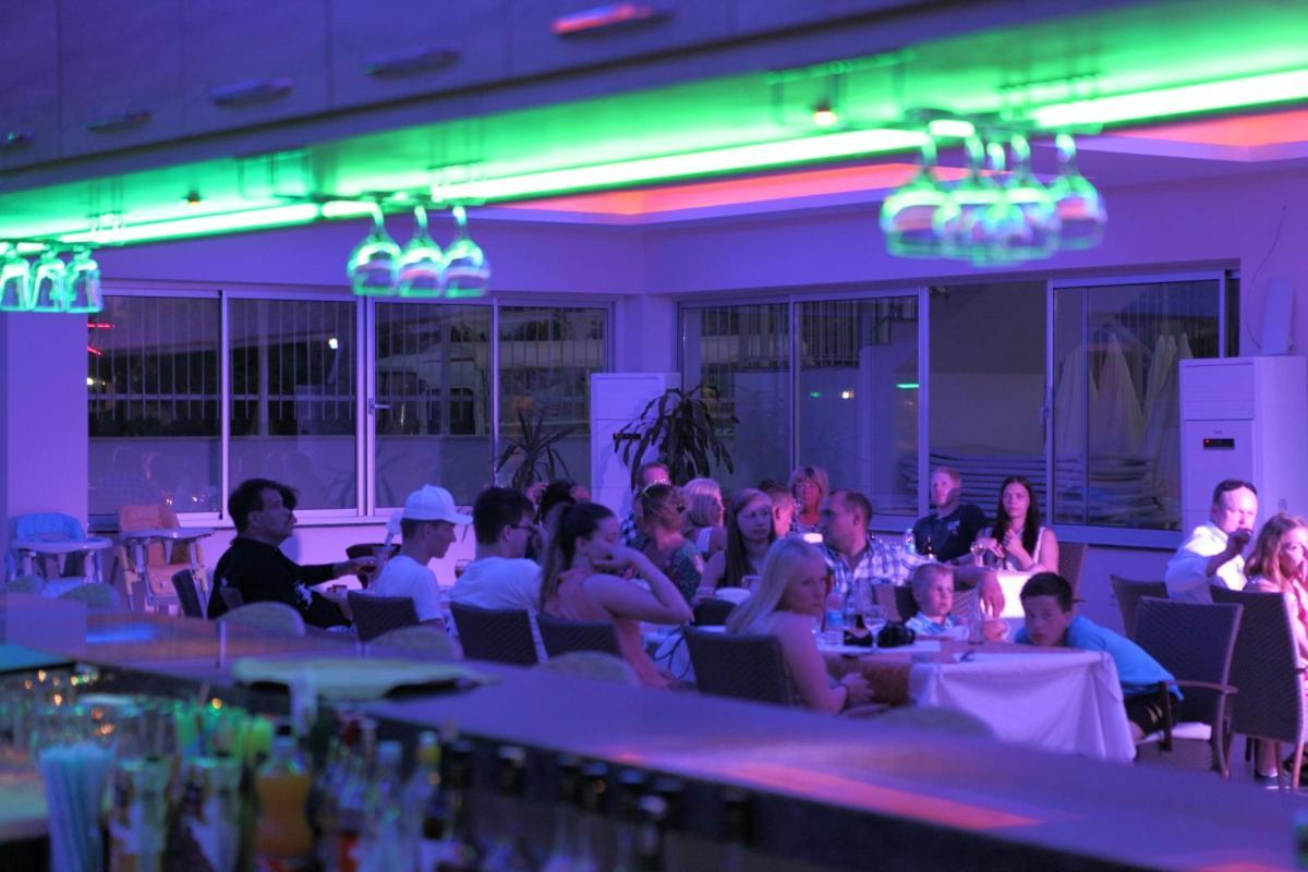 Catty Cats Garden Hotel Side Luaran gambar